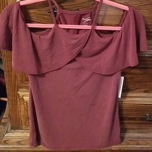 Bare Shoulder Short Sleeve Burgundy Shirt